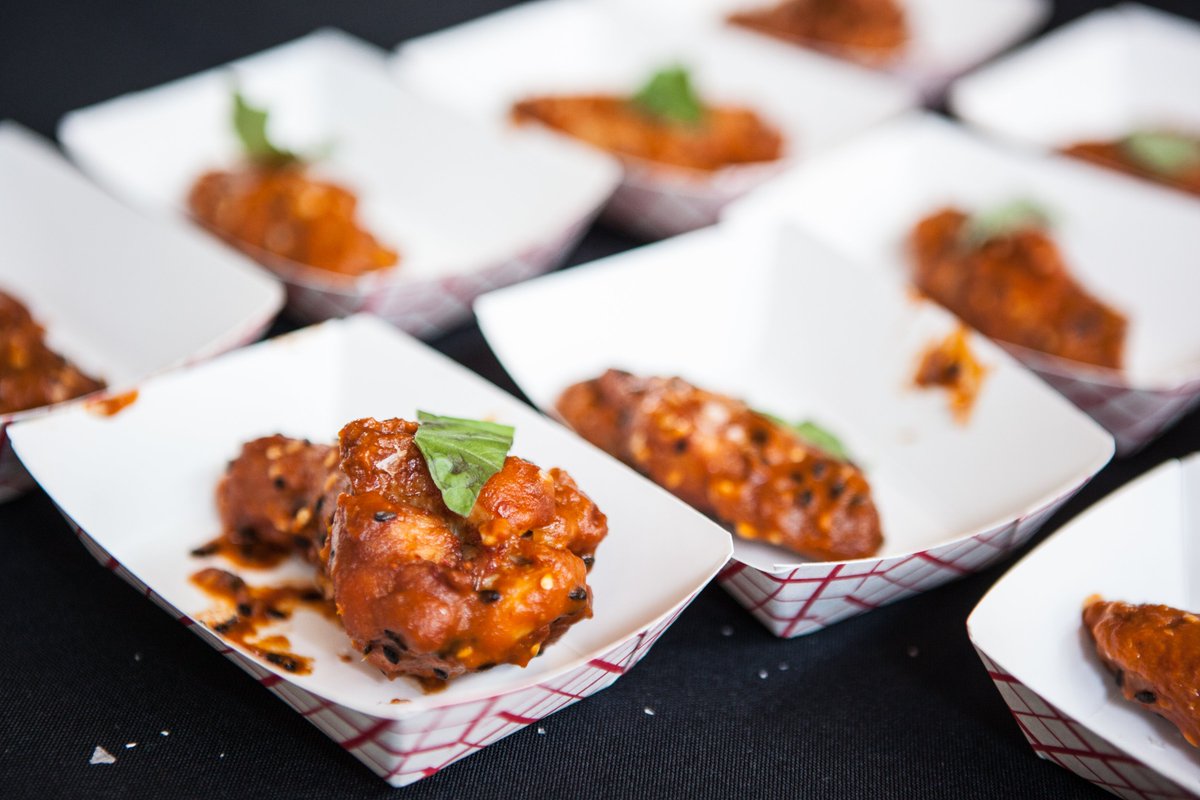 We're ready to eat allll the wings! Join us at 2PM today for our <a href="/smfchicken/">Springer Mtn Farms</a> Southern Wing Showdown at The Fairmont! We have a few general admission tickets left so be sure to snag a couple before they are gone! Click the link for tickets + info: freshtix.com/events/souther…