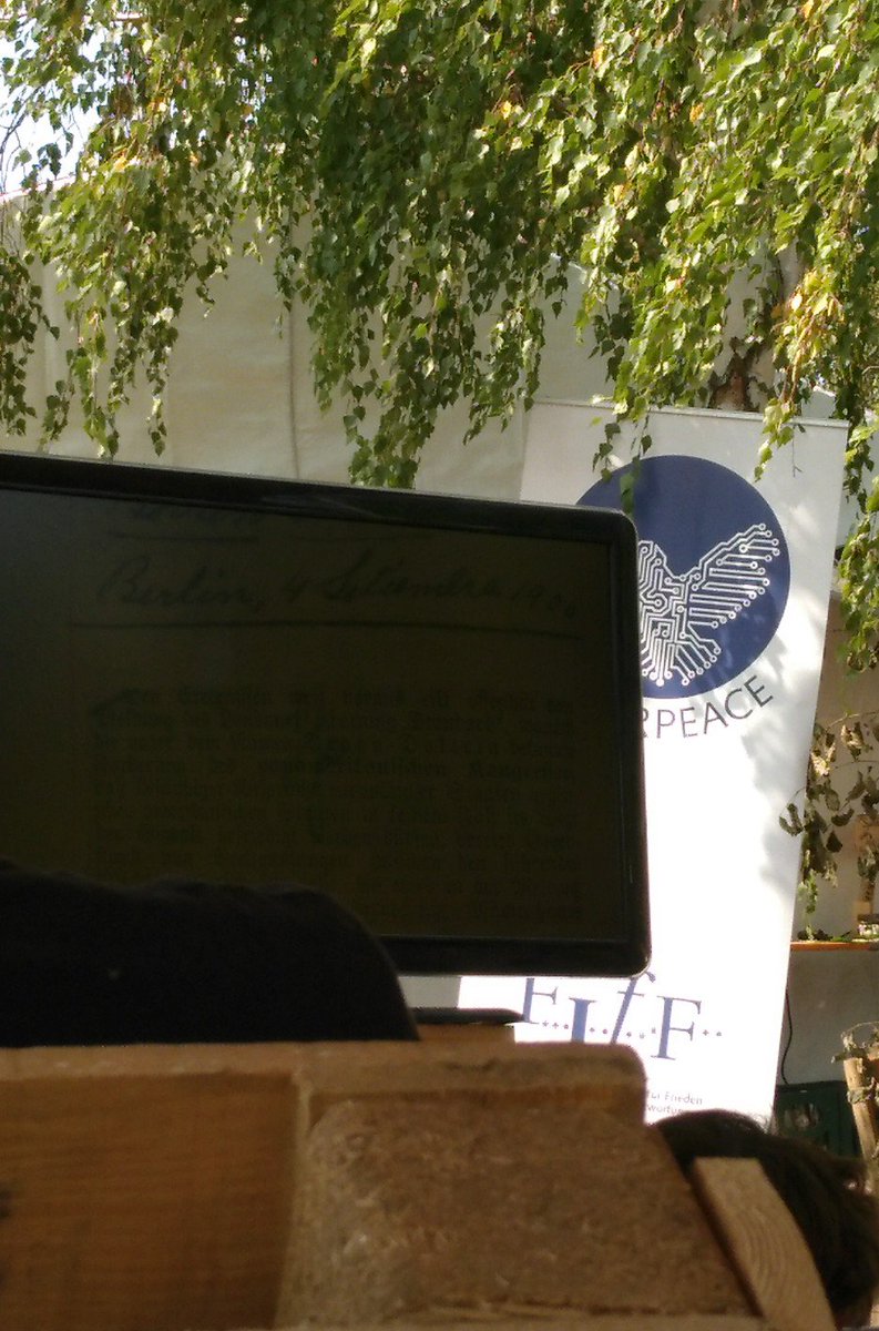 FIfF_de's tweet photo. Gleich: Gaby Weber @ #cccamp19
https://t.co/XsUQgqwws1 #cccamp2019 #gabyweber #Wirtschaft #aboutfreedom https://t.co/iyOQTtlvdy
