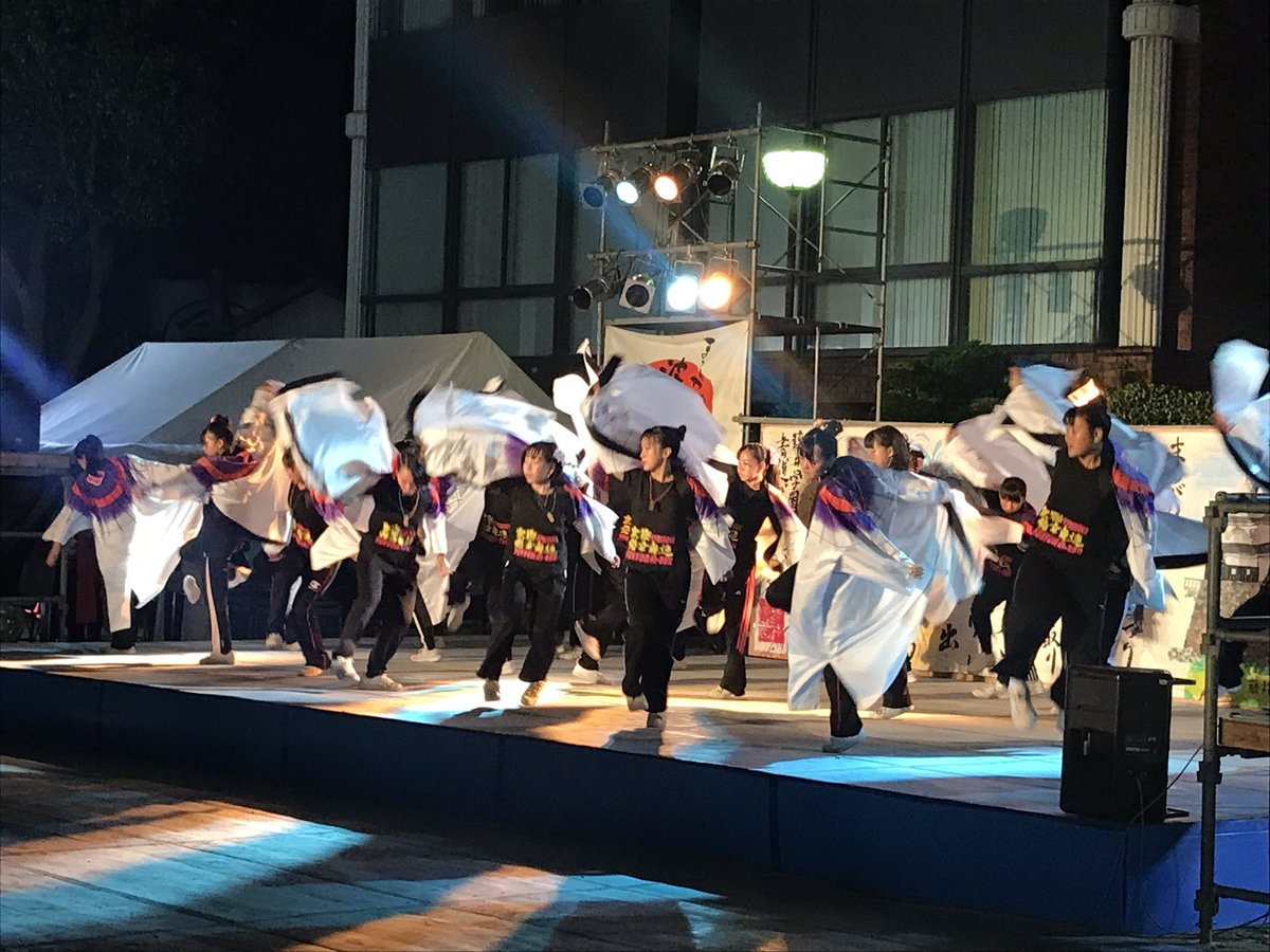 marugamebasara's tweet photo. 2019まるがめ婆娑羅まつり、
いよいよ、クライマックス総乱舞まで、あと少しとなりました✨
皆さん、ミモカ会場に大集合♬

#まるがめ婆娑羅まつり  #ミモカ
#総乱舞  #クライマックス
#踊り  #ダンス  #丸亀市  #マルカメラ https://t.co/pCABIkMVKI