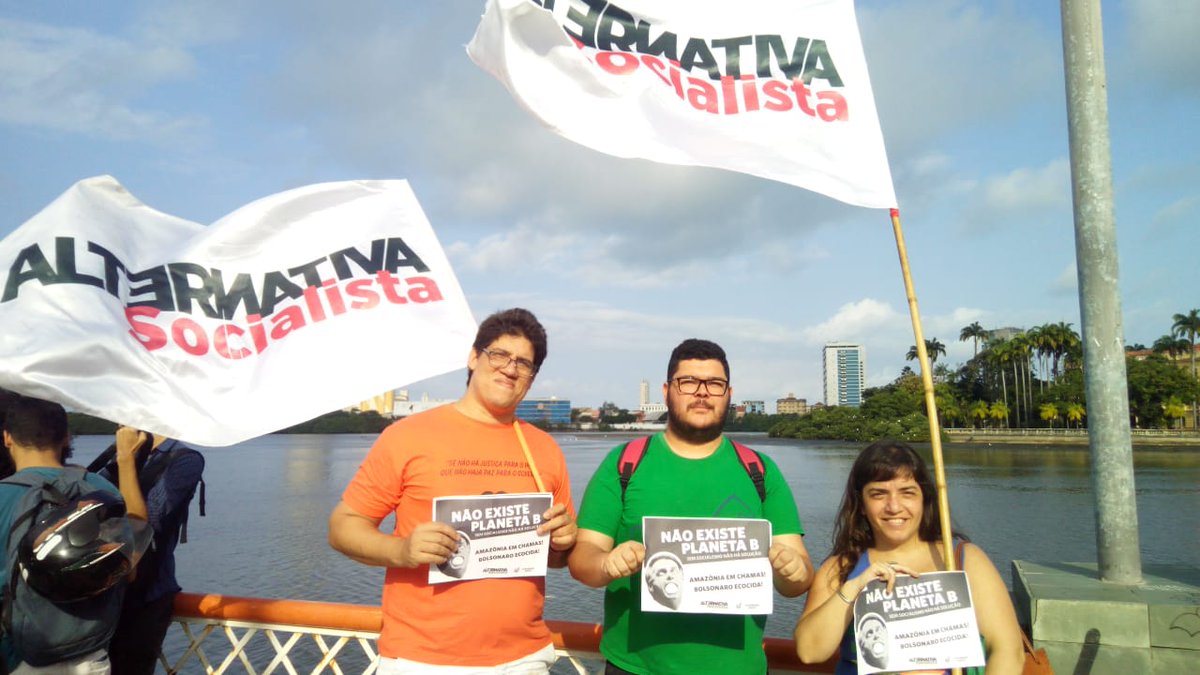 ASocialistaBr's tweet photo. Não há planeta B!
#BolsonaroEcocida #SOSAmazônia https://t.co/xjlFiVkQM1
