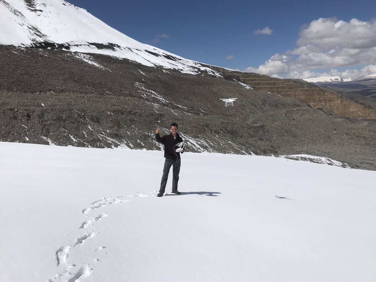 LanderVanTricht's tweet photo. Last day fieldwork in #kyrgyzstan . We measured the surface elevation of #SaryTor with a drone to study the #icedynamics of this well studied #glacier. Perfect weather to end our stay in #Kumtor in #AkShiirak . Now analysis of the data can start! https://t.co/jxJQPoTD6U