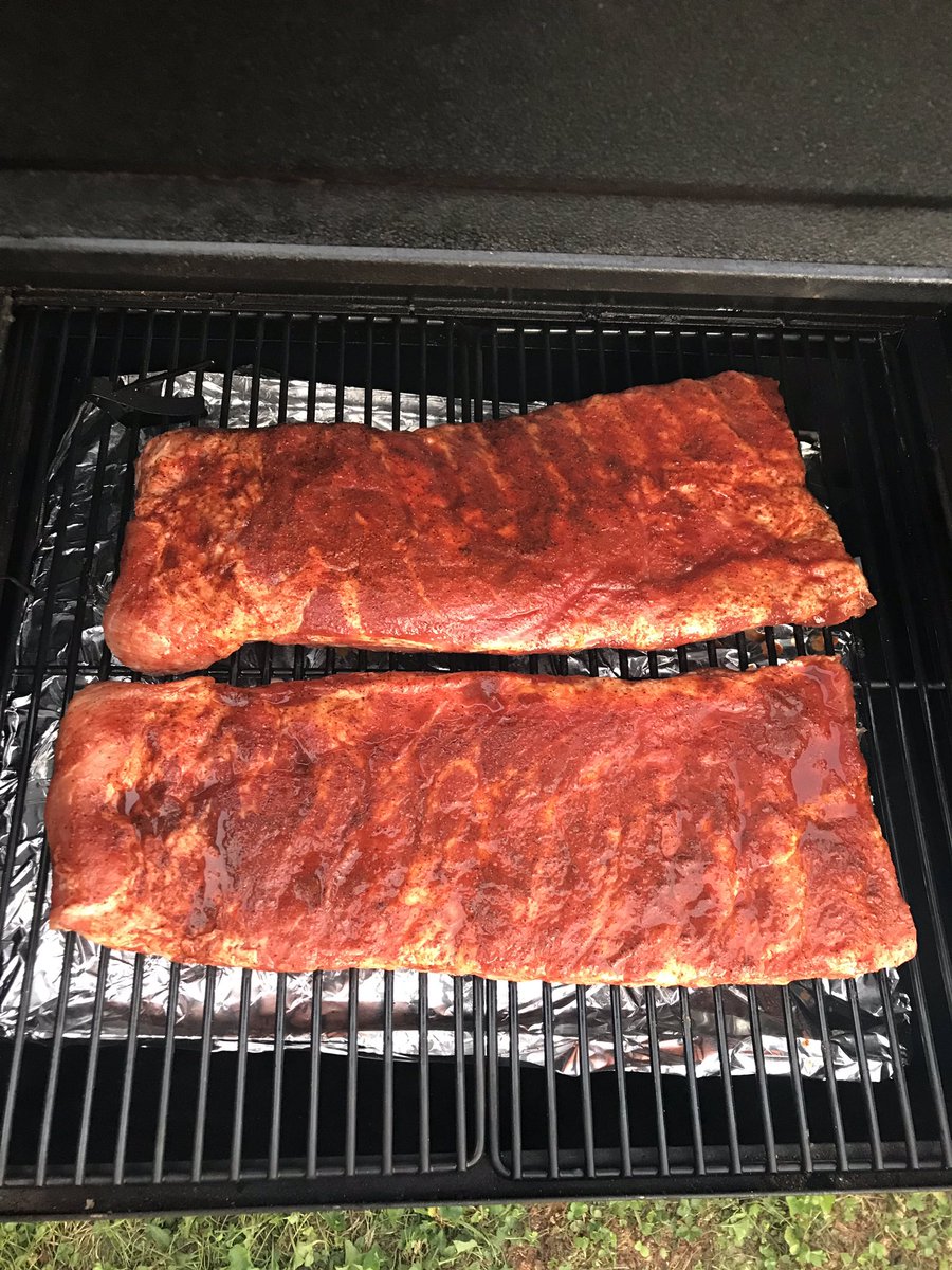 KybbqSpice's tweet photo. #bbq #Louisville #igerslouisville #kentucky #bbqrub #bbqribs #spareribs #porkbutt #porkbelly #porkshoulder #brisket #pelletgrill #pelletsmoker #campchefsmokeprose #pulledpork #ribs #smokedribs #meatsweats #brisketmafia https://t.co/NSh8JiOn7Y