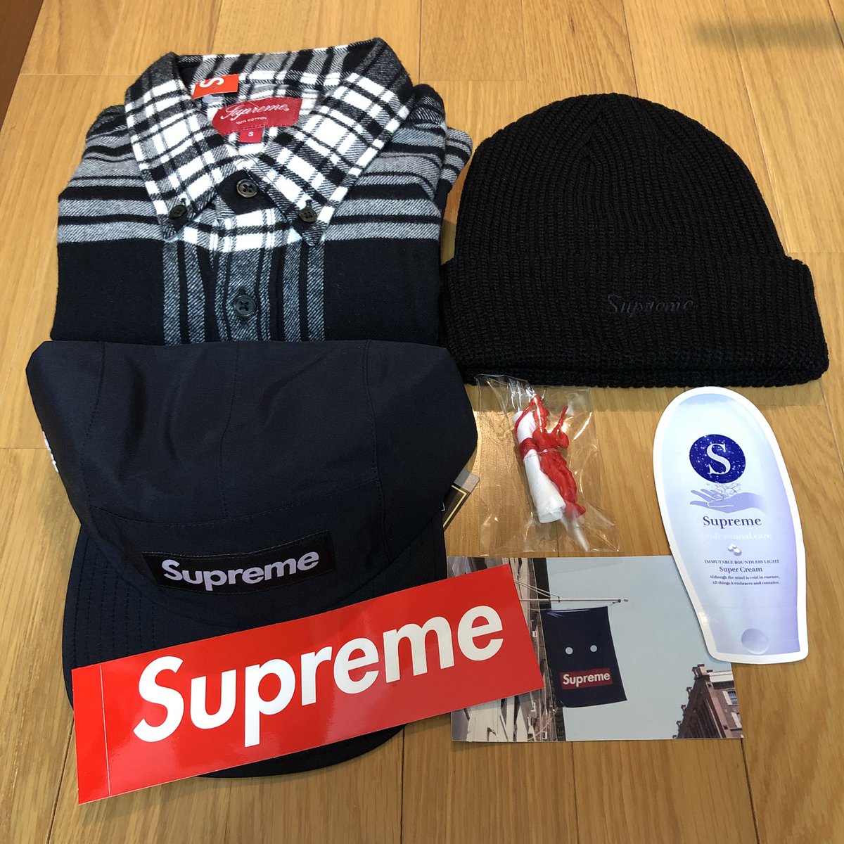 Supreme代官山 Supreme代官山