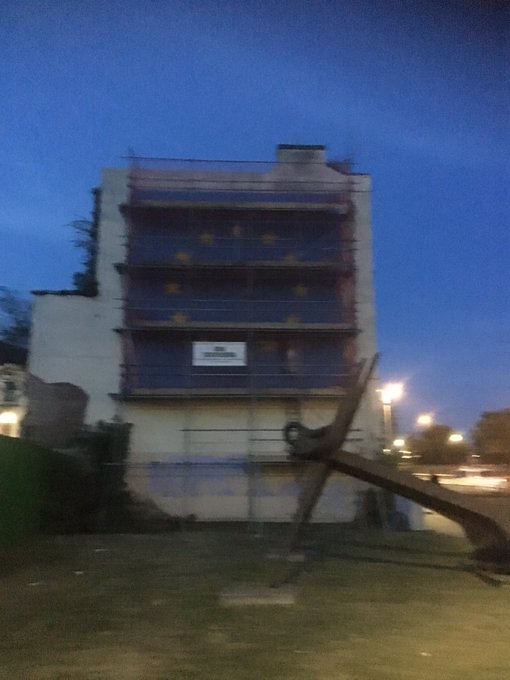 View image on Twitter