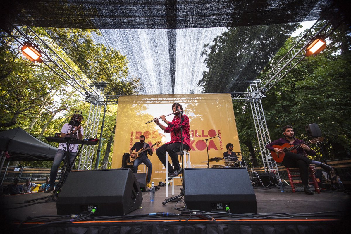 flamencoonfire's tweet photo. La #JamFlamenca, los DJ y el ciclo 'Generaciones, mitos y promesas' son un clásico del Festival Flamenco On Fire en El Bosquecillo
📸 ¡Así vivimos la jornada del sábado! 😲 ¡Y no te pierdas la de hoy, que es la última jornada de #OnFire2019 🔥🔥!
⏰ A partir de las 14:30 horas https://t.co/95CkhCZH8B
