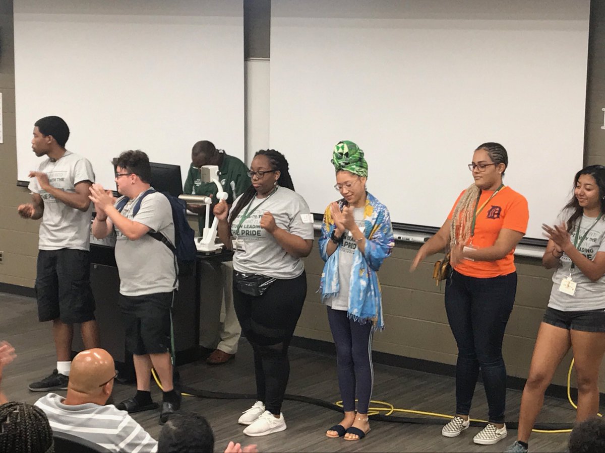 DrFrazierMSU's tweet photo. Another great start to the school year MAGIC 2019 #msusas https://t.co/WwdtG2bcE5