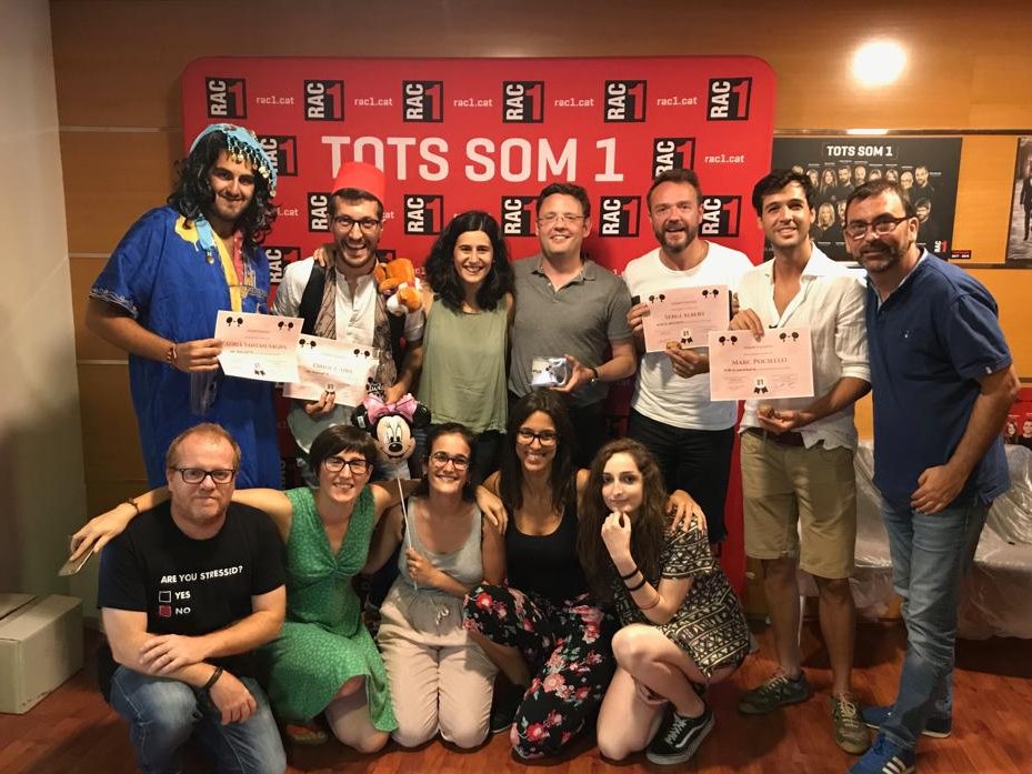 Aquest és l'equip que ha fet possible l'especial de Disney del Via Lliure! GRÀCIES A TOTS I HAKUNA MATATA!!! 🦁🎉🎉🎉 #disneyRAC1