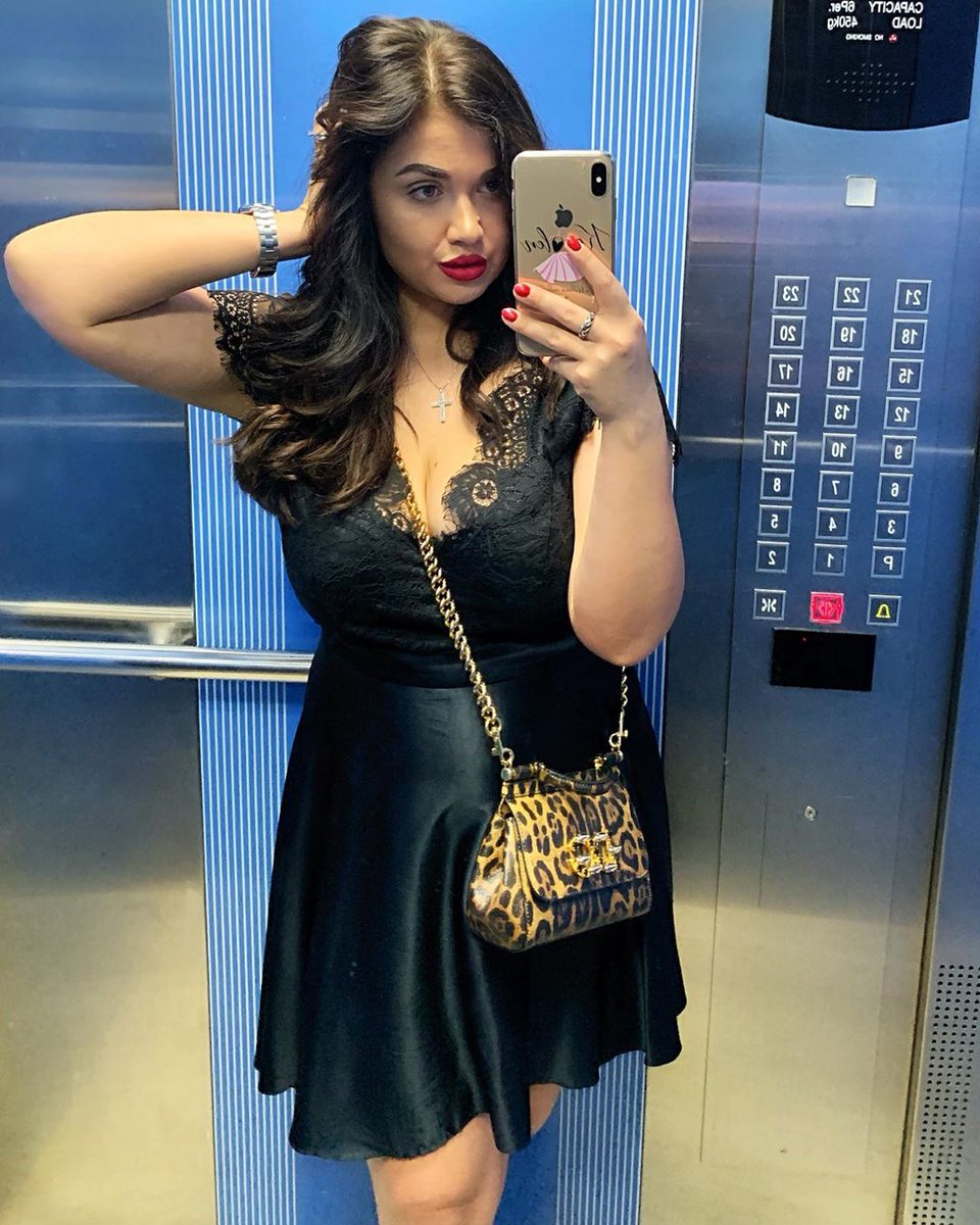 Gezmelere gidiyorum iç çamaşırımı giymedim şanslı olanlar rüzgarda kukumu görebilecek.

sanal
azdım
azgın
sikici
sikiş
erotik 
bekar
sex
seks
sanalsex
sanalseks
liseli
dul
türkporno
türkifsa
sikilmek
boşalma
porn
porno
olgun
sertsikiş
yarak