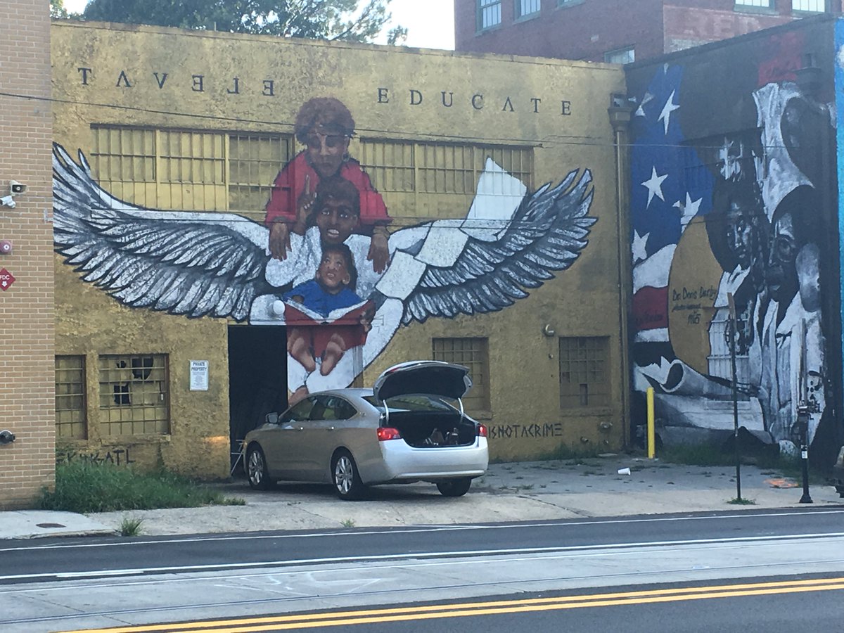 FonegnaV's tweet photo. Educate Elevate. Souvenirs d’un graph près de Ebenezer Baptist Church, église du Révérend Martin Luther King Jr.
#LifeJourney #MLK #MLKforward #LovetoLive #GMWA2017 #Atlanta2017 #Revelation #MindRevival https://t.co/2MvcFbhzUk