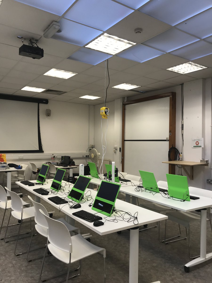 cammakespace's tweet photo. The classroom is ready for our Scratch Workshop today!! All we need now are some super cool illustrations... #cambridge #MakespaceEvents #scratch https://t.co/VMRkcTdFj9