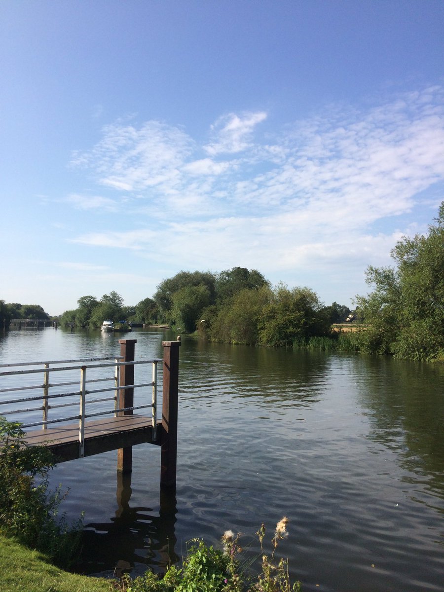Ali Mercer On Twitter Sweet Thames Run Softly View From Shillingford Bridge And Glimpses Of The River By Benson Marina twitter