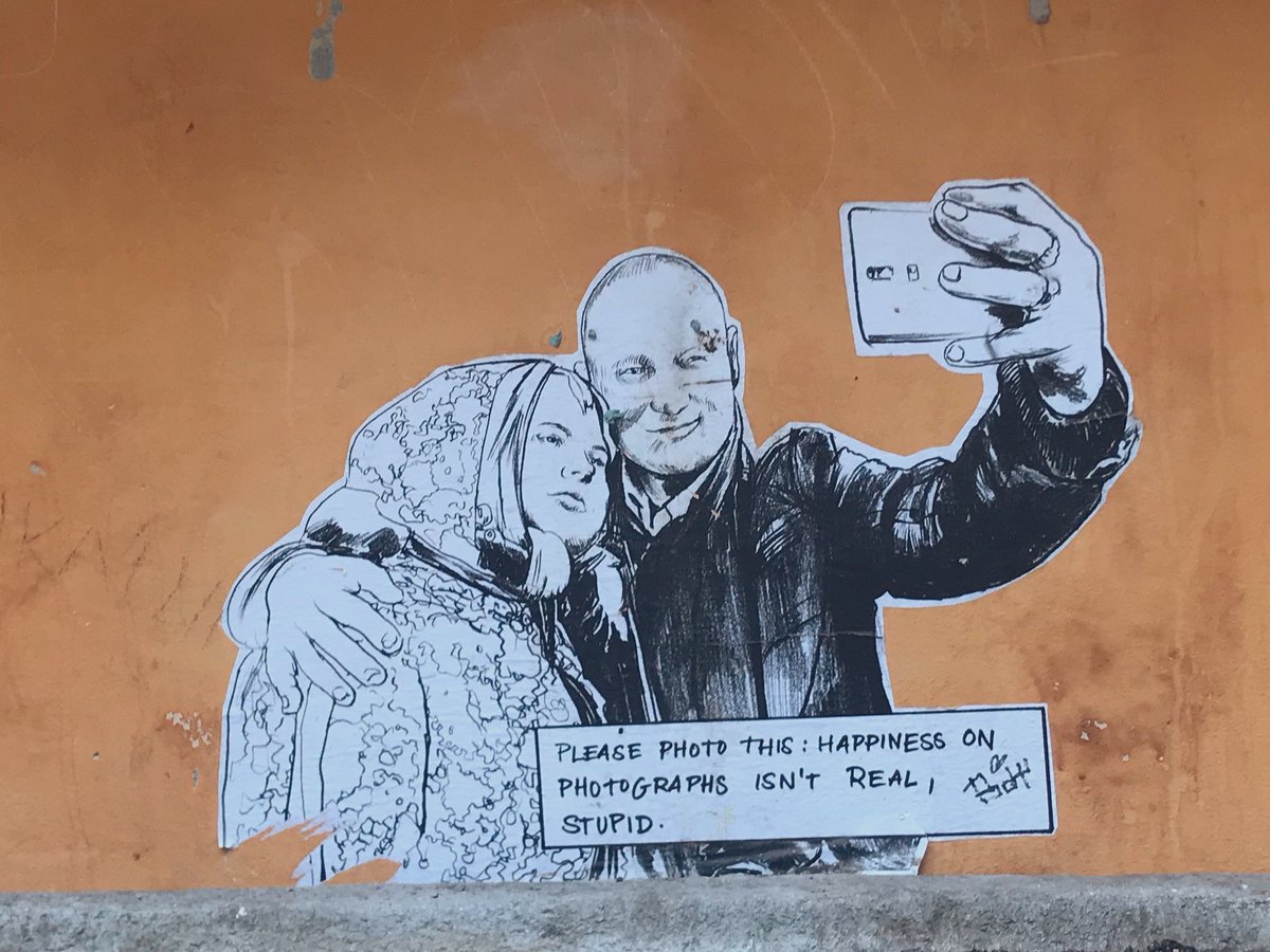 Karolína tweet media