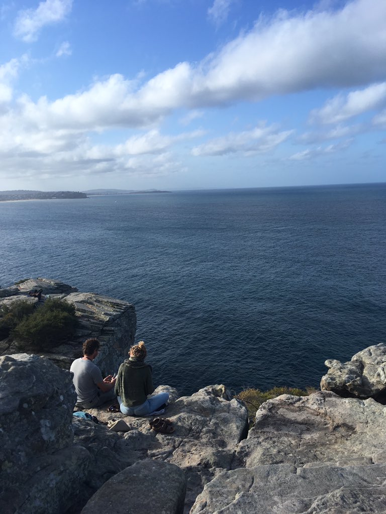 HudaUNSW's tweet photo. @ Manly earlier and was hoping to catch humpback whales (as they're returning from the Great Barrier Reef) but they're probably shy today : ( #MarEnvs19 https://t.co/DxeNKnD7xx