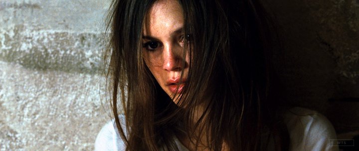 Happy Birthday to Rachel Bilson who turns 38 today! Name the movie of this shot. 5 min to answer! 