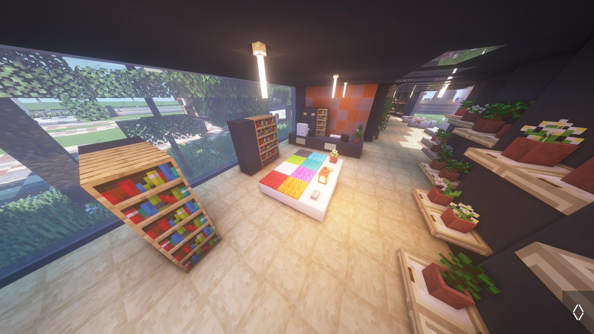 projectdoca's tweet photo. The Central Gardens Visitor Centre houses the park office and gift shop. Skylight is scattered with the use of leaves, while various plants are placed abundantly around the area to create a cosy environment. https://t.co/w0Ve93JPek