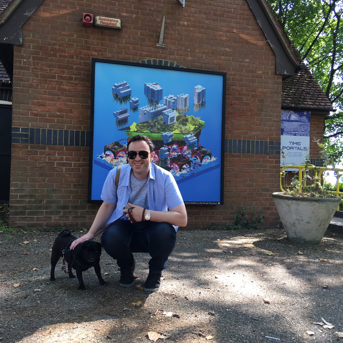 TheDbleNgtve's tweet photo. Took these two to @furtherfield today 🐶 exhibition #timeportals included excellent Octavia Butler references and that hilarious Thomson & Craighead Time Machine film (in which all the dialogue is chopped into alphabetical order)⏱on until 20 Oct 👍 https://t.co/UV4F3y9PmO https://t.co/fluGY66gsO