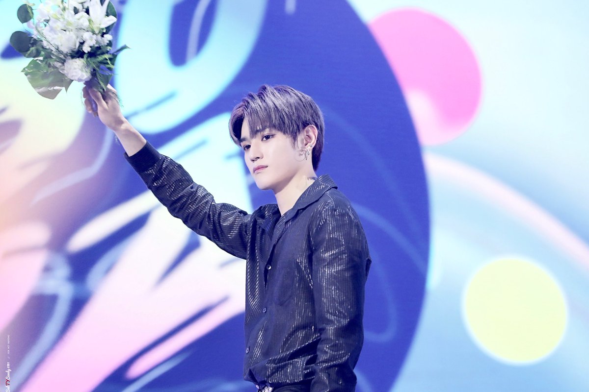 salTYcandy0701's tweet photo. 190823 SORIBADA

저 별처럼 난 너의 곁에 있을께

#TAEYONG #태용 #NCT #NCT127 https://t.co/J4hqQCgQCi