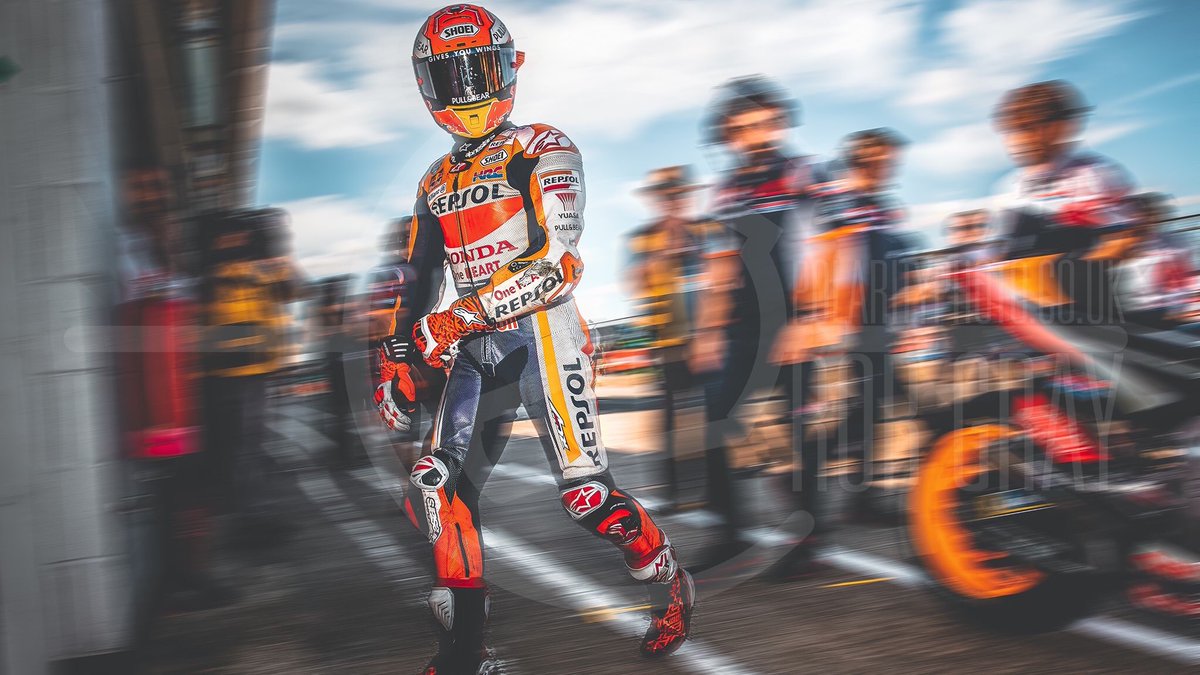 catarina93_73's tweet photo. With 78points ahead of the pack, the rivals are nothing but a blur!
To the title we go βοΈ
#BritishGP π¬π§ #MM93
#Leader #ToTheTitle
π· @PolarityPhoto
@marcmarquez93 https://t.co/jr3QcFQcPw