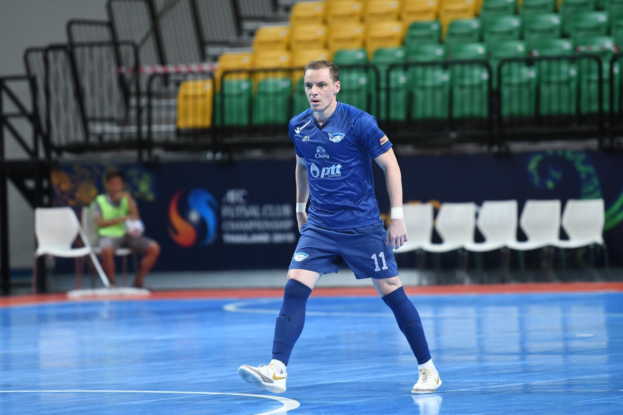 チアゴ Tiago Selbach いよいよ明日からワールドインターコンチネンタルカップ始まります Ptt Bluewave Chonburi X Fath Sportif 18 00 みんなさんの応援よろしくお願いします フットサル インタコンチ ワールドカップ
