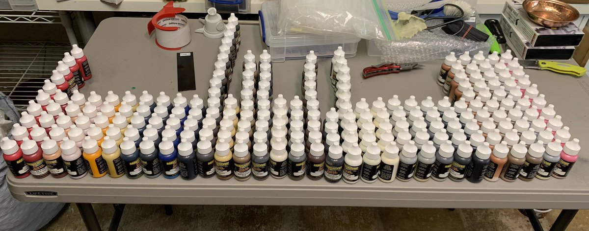 GarageKitsUS's tweet photo. Sorting Sunday ... round one opaques.

#sortingsunday #airbrushpaints #garagekitsuscolors #putemaway #thisismylife #garaegkitsus #modelpaint #airbrushpaint #tidyingup #modelkits #garagekits #acrylicpaints #acrylicairbrushpaint #colors https://t.co/SBmRcl2FWY