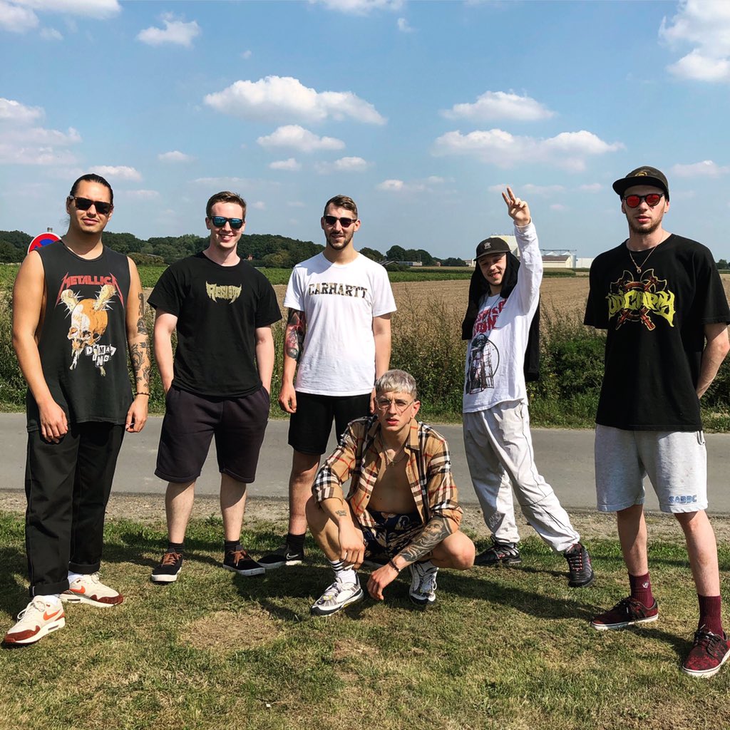 Had a blast playing shows in France and Denmark this weekend.🇫🇷🇩🇰 
Thank you to Marcus of @graveuk for filling in on guitar.

We’re back at it in Europe next month for our tour with Clench Your Fist‼️