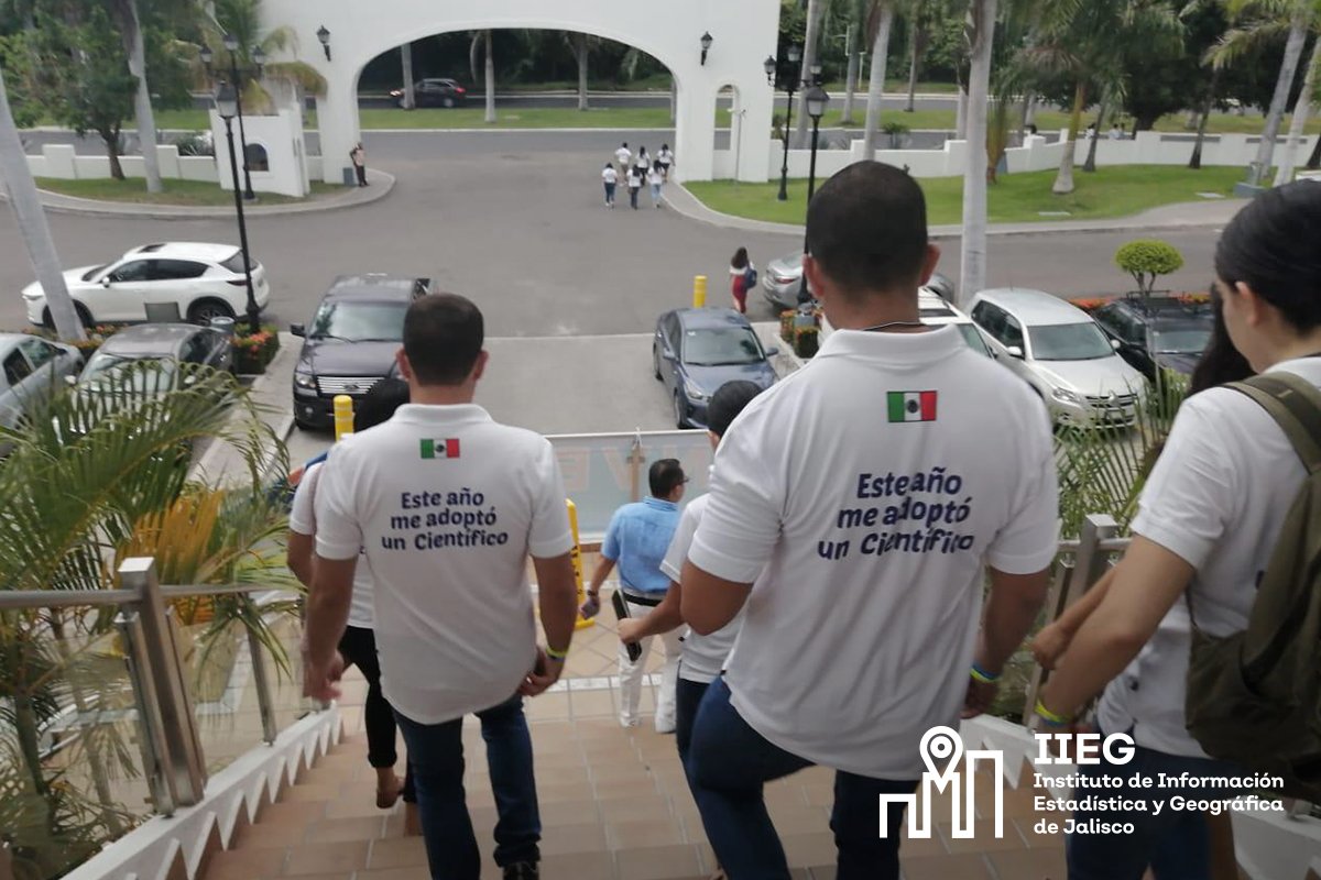 IIEGJ's tweet photo. Los jóvenes que participaron en el "Verano Científico Delfín 2019" mostraron sus proyectos desarrollados en el IIEG relacionados a la inteligencia artificial, en la Universidad Tecnológica de Bahía de Banderas Nayarit. https://t.co/X9TknFEHC4