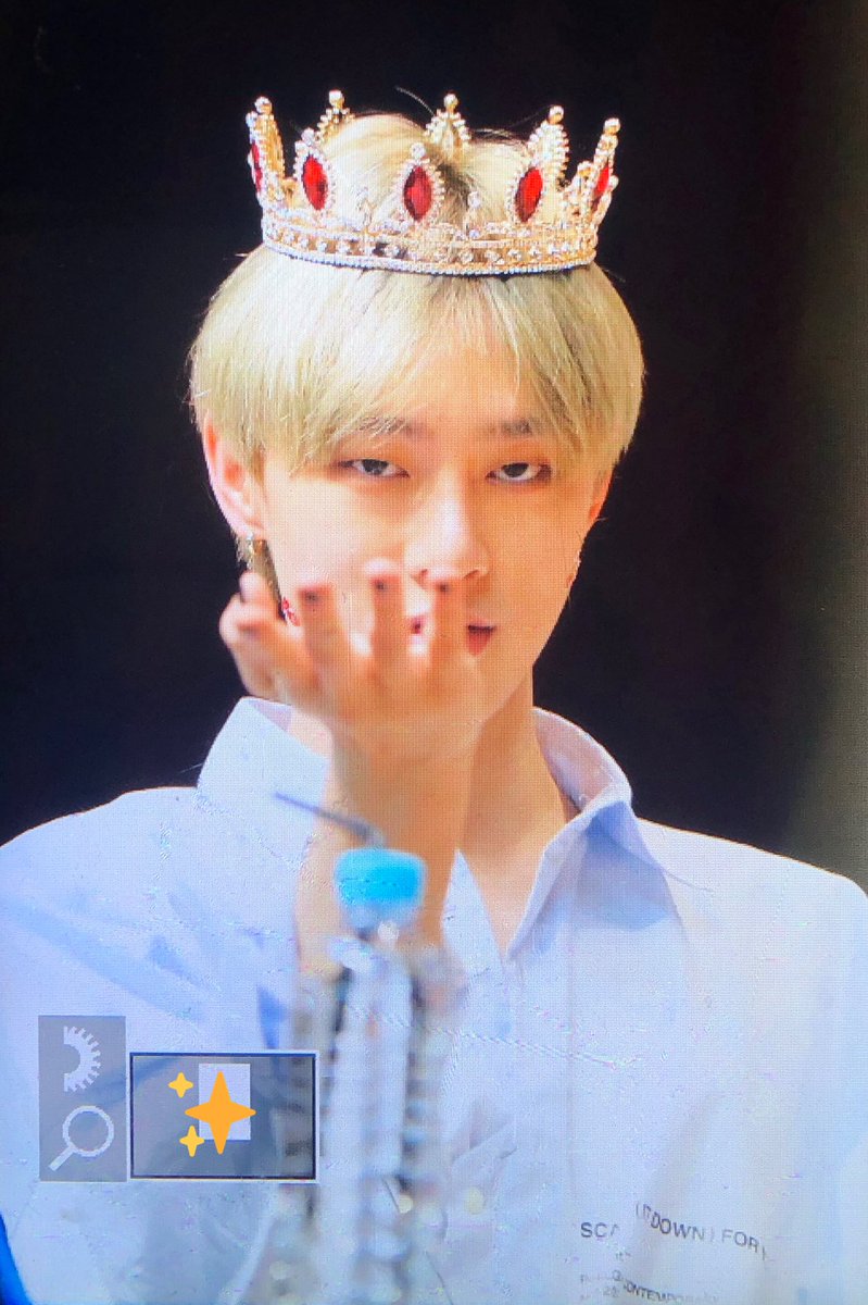 SHINEINBLACK_'s tweet photo. 190825 #권현빈 #비니 #VIINI https://t.co/bu8Opi8aAh