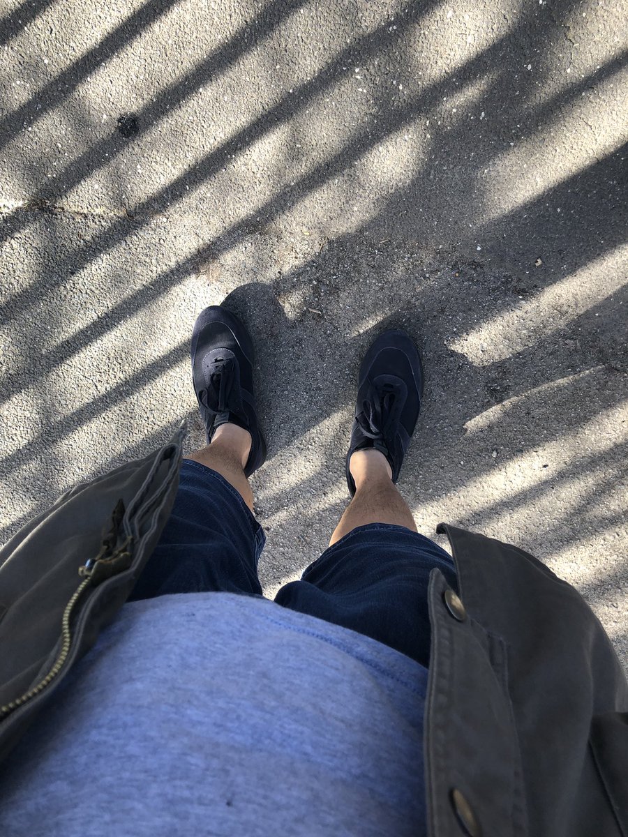 WorryTraveller's tweet photo. 17° celc Melbourne yesterday! Spring is coming. Nooooo!!!! #melbourne #australia https://t.co/txcwA7rCcH
