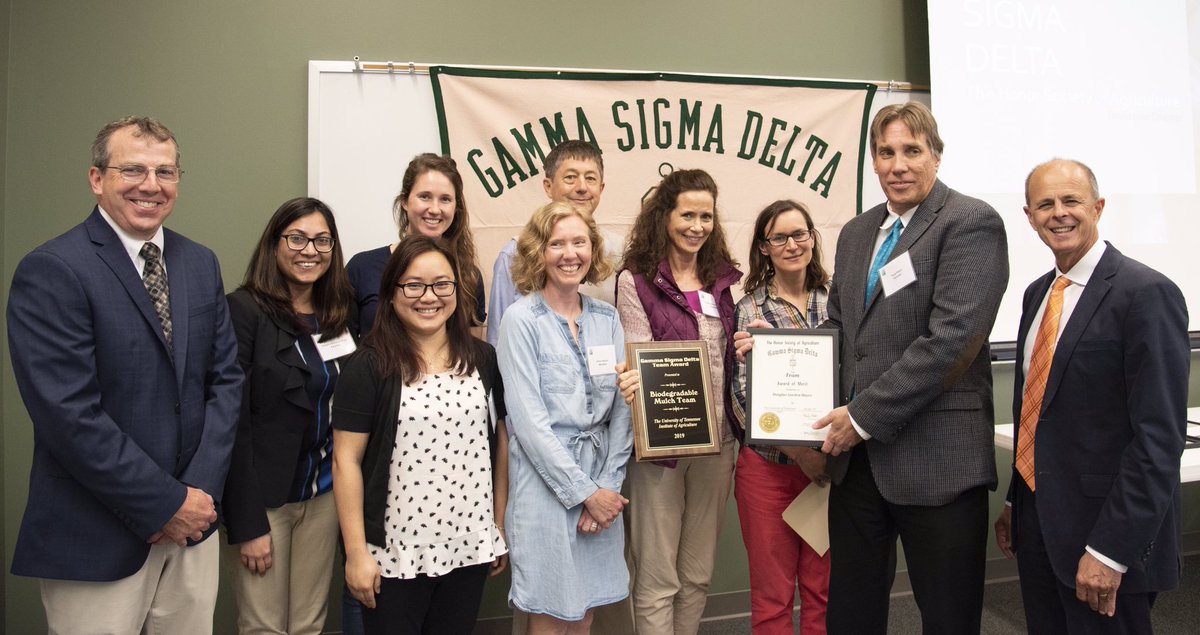 Sreejata116's tweet photo. Feel immensely fortunate and proud to have been a part of the #Biodegradablemulch team at @UTIAg over the past couple years. Here we are with our team award @GammaSigmaDelta annual banquet 2019. Missing @JennDeBruyn @SeanSchaeffer . #TeamworkMakesTheDreamWork https://t.co/T1JsUFmnWk