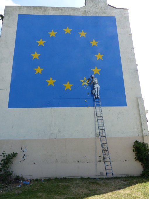 View image on Twitter