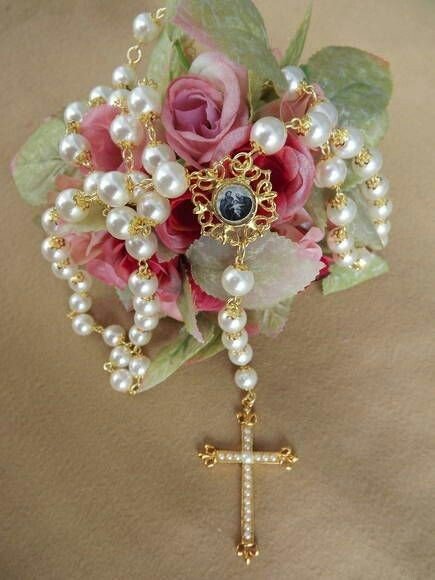 Courtney93HallK's tweet photo. Bendecida Domingo mi Querida🙌🙏😇😘Veronica😘y toda tu familia @vrocastroficial FR🙏❤🙏La Santisima Virgen Maria contigo acompana en tu vida y ILumina tu nuevo dia💭cada minuto💭en el nombre del Jesus!Ave Maria!DTBS🙏❤🙏mucha paz🙏bondad🙏bienestar🙏prosperidad🙏luz🙏 https://t.co/lu1TUv8KAV