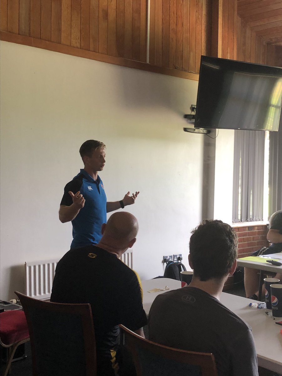 WSORofficial's tweet image. Fantastic society  training day @broadstreetrfc. Massive thank you to @PF_alexreid and @ChrisRidley1993 for their sessions. Great feedback from members 👍🏻