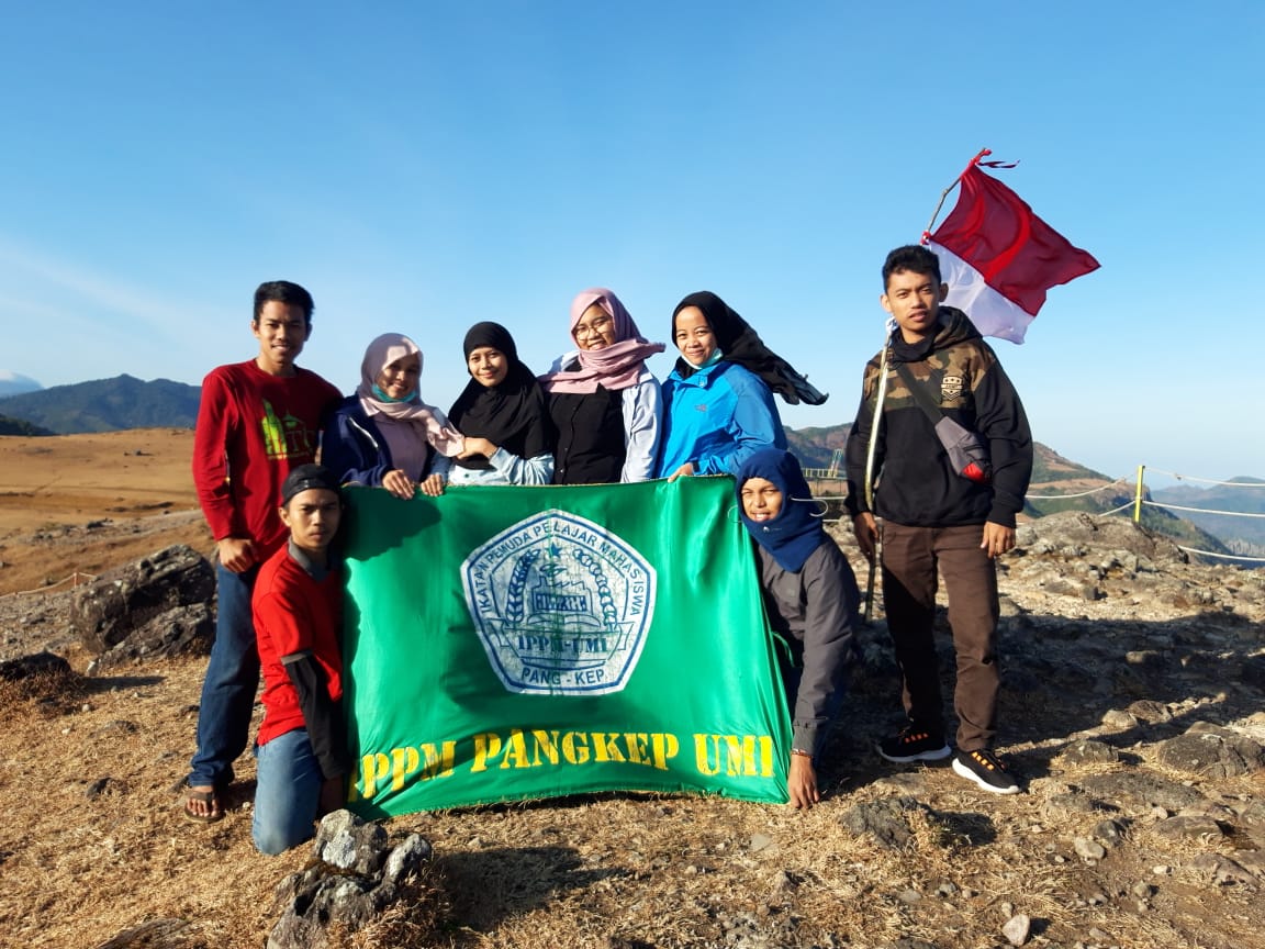 Rawat Kebersamaan dengan Berwisata di Lappa Laona, Kab. BARRU