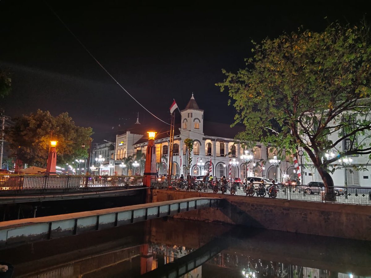 INFOJogloSMG's tweet photo. Semarang Keren #KotaTua | @ganjarpranowo https://t.co/rtlHqkmWLF