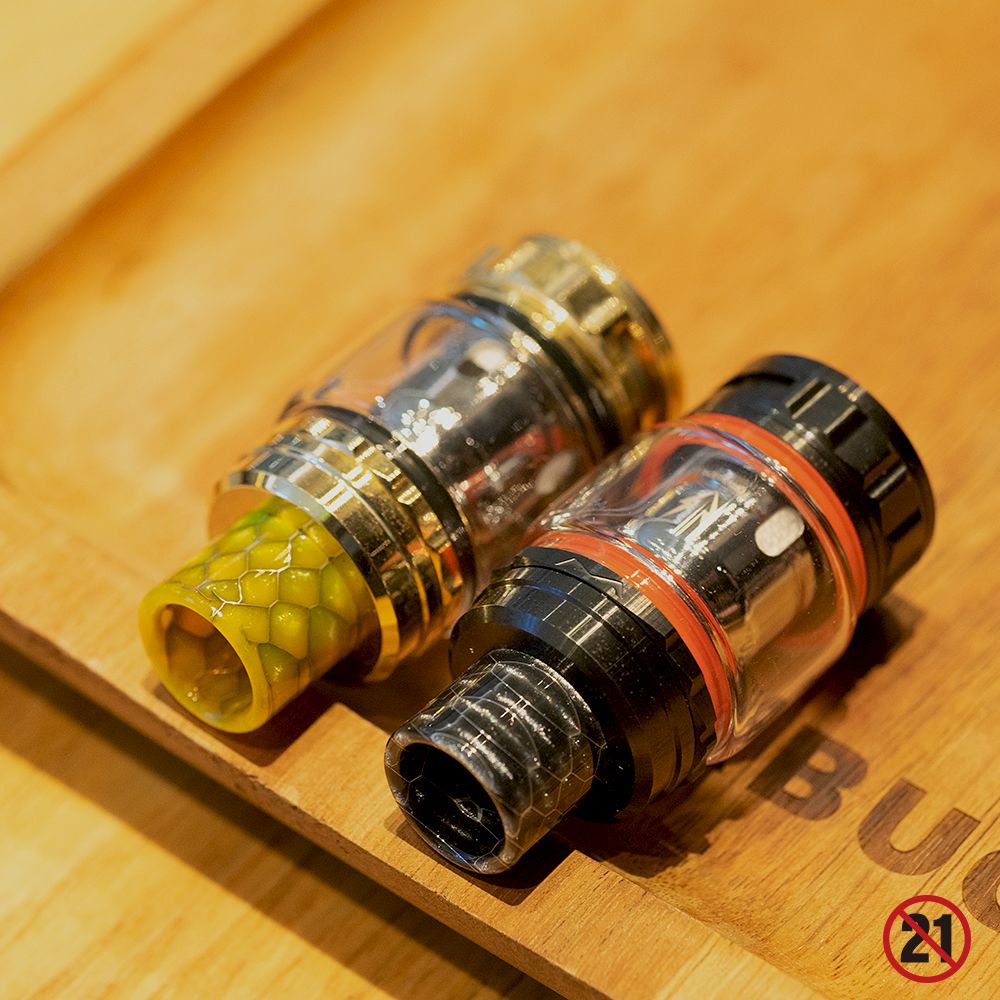 famovape's tweet image. The Vector tank coil feature great flavour and eliminate dry hits thanks to their new wicking material. Pair the new Vector tank with your favourite e-liquids and simply enjoy. 

Check Vector Tank here &amp;gt;&amp;gt; famovape.com/products/vecto…

#VectorTank #famovape