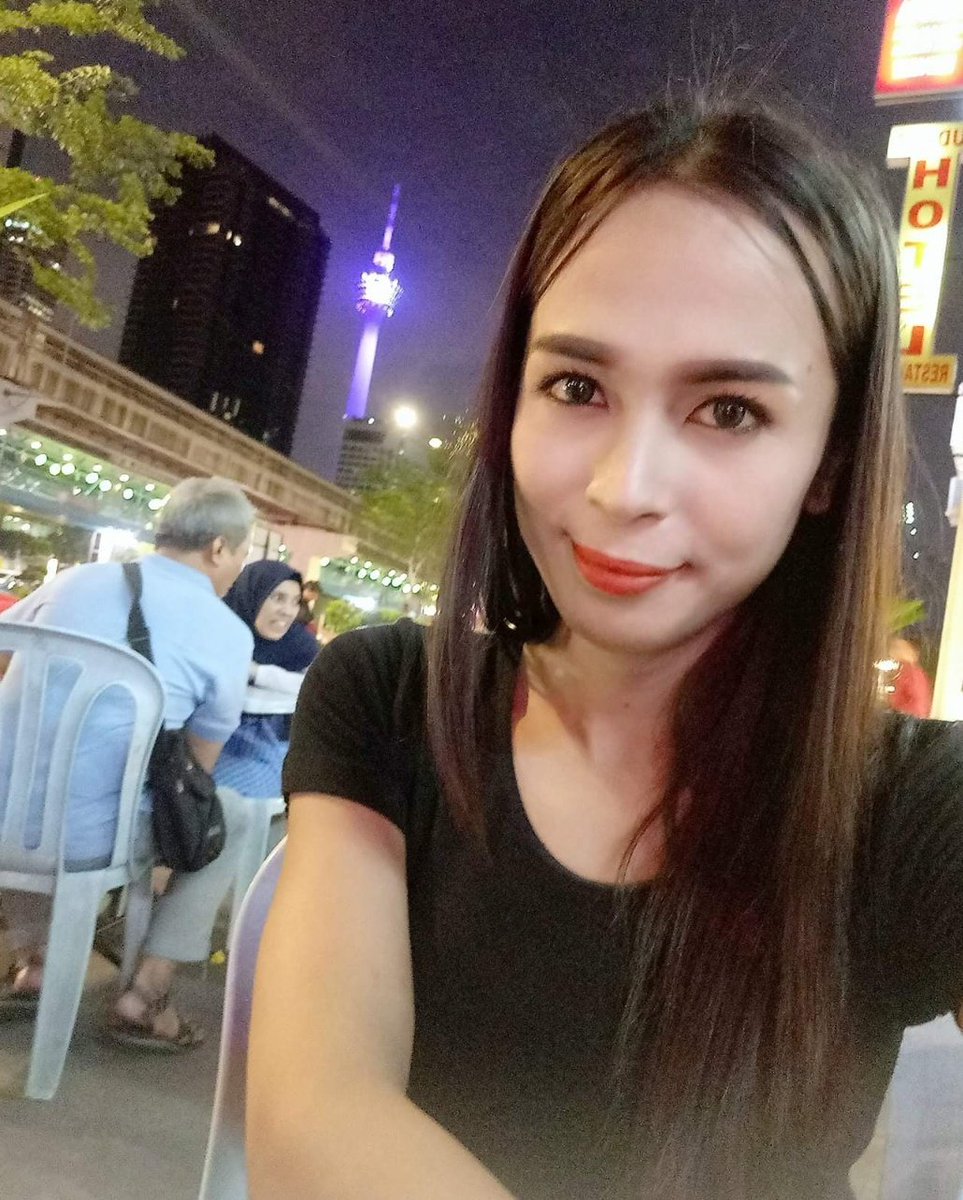norfazua's tweet photo. Korang dah makan dah ke tu😘 https://t.co/81fBNEhUSg