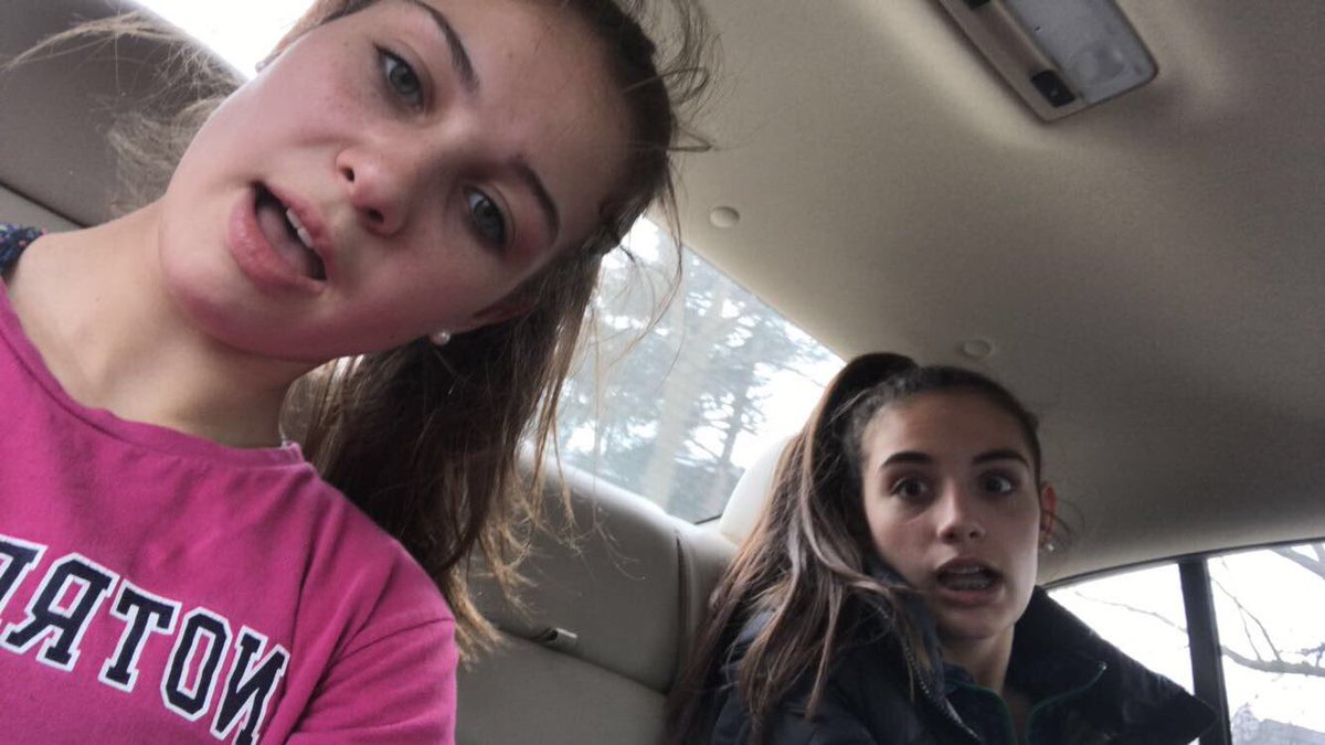 AKujawski_'s tweet photo. HAPPY BDAY GF!! love you thanks for the mems😘😘 @bellab_18 https://t.co/ycmhEO9v45