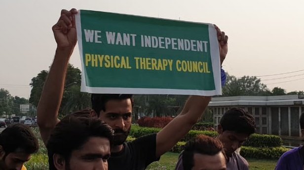 Saira22068761's tweet photo. #WeWantPPTC
@ImranKhanPTI https://t.co/q5dBWI037S