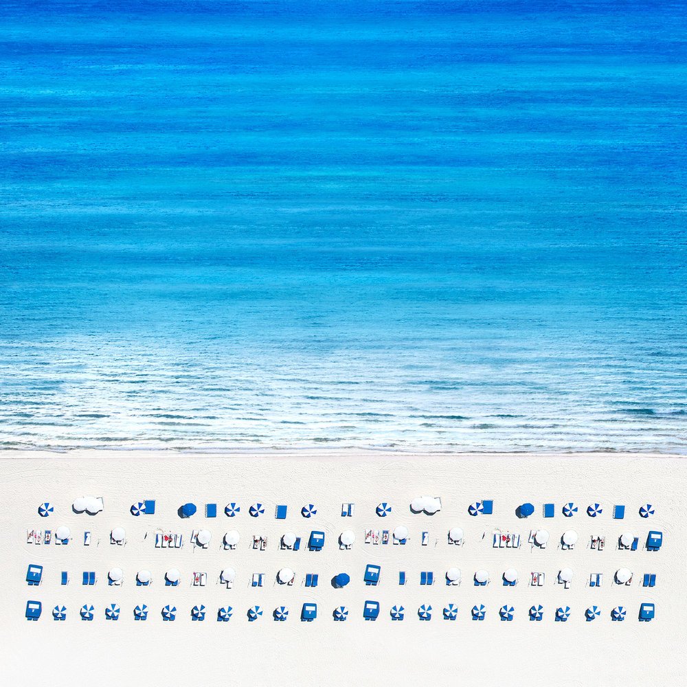 SEFLStyleDesign's tweet image. "Blue Geo by Karen O'Neill
Watercolor - 40"x40" with hand-crafted wood 

Featured at @DelrayArtMiami 
For more info on the painting or to purchase contact 561.278.0746
or visit DELRAYART.COM

 #modernart #decor #art #artist #painting #design #artwork