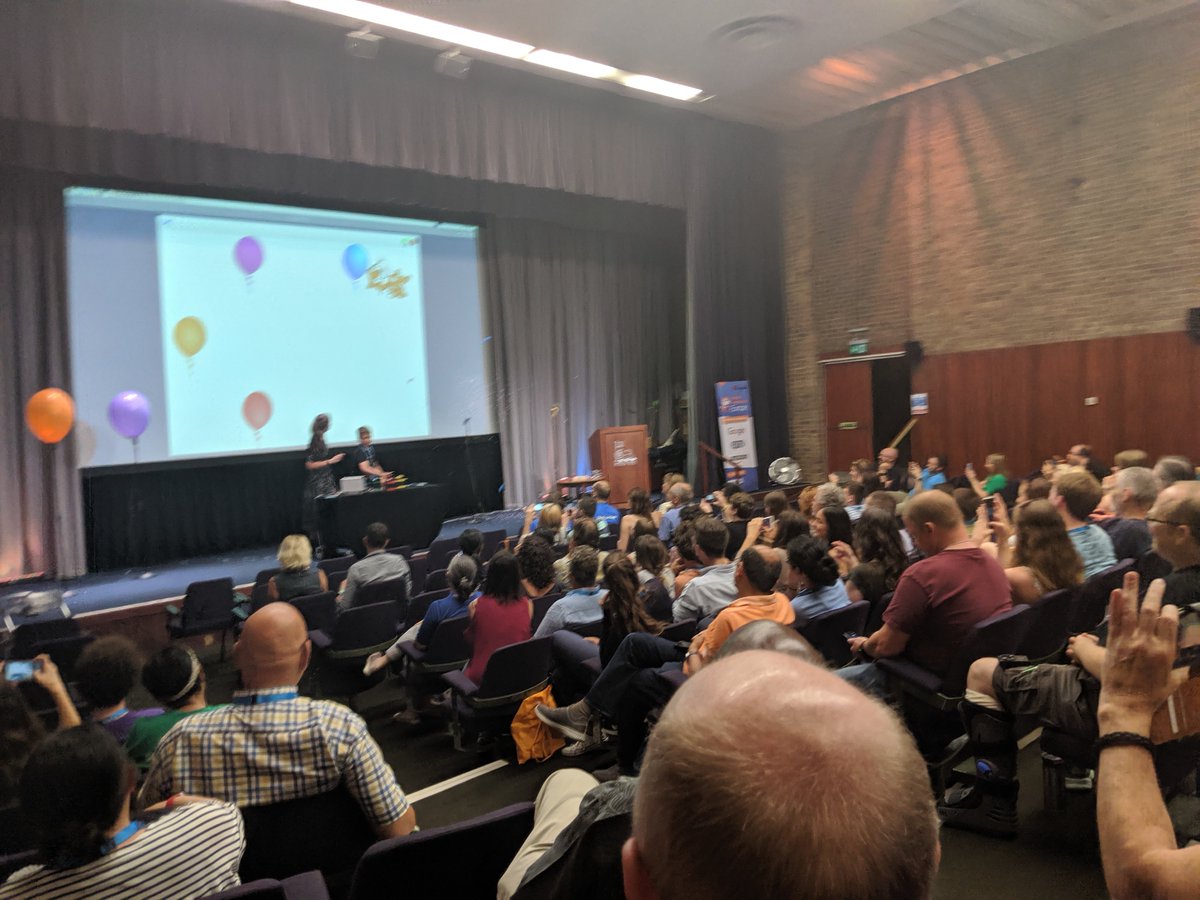 This is what I call physical computing with <a href="/Frans_facts/">Fran Scott</a> #scratcheurope