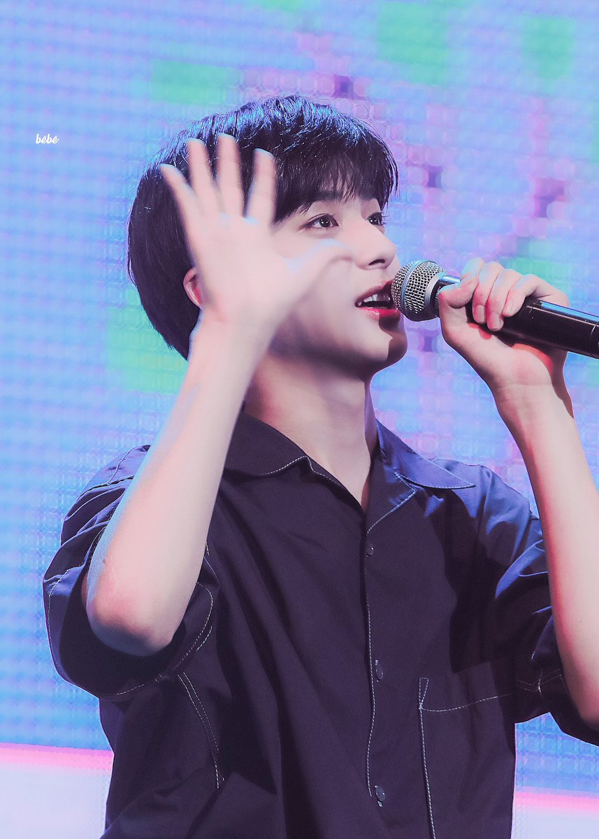 BEBE_0312's tweet photo. 190825 

사랑하자 💘

#민규 #MINKYU 
#김민규 #KIMMINKYU https://t.co/kQvpE0IMEm