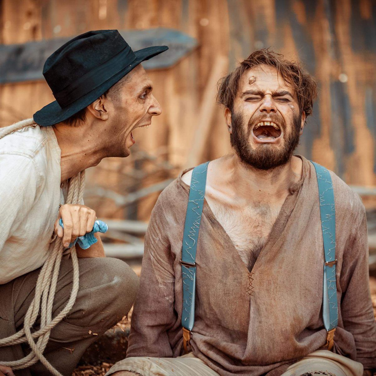 Gleich heißt es Abschied nehmen, da hilft auch Schreien und Weinen nicht: Heute hauen Pistolen Paule und Warzen Willhelm endgültig ab. Ein 38. und somit letztes Mal gibt es um 20 Uhr DAS WIRTSHAUS IM SPESSART in #Dresden #Übigau