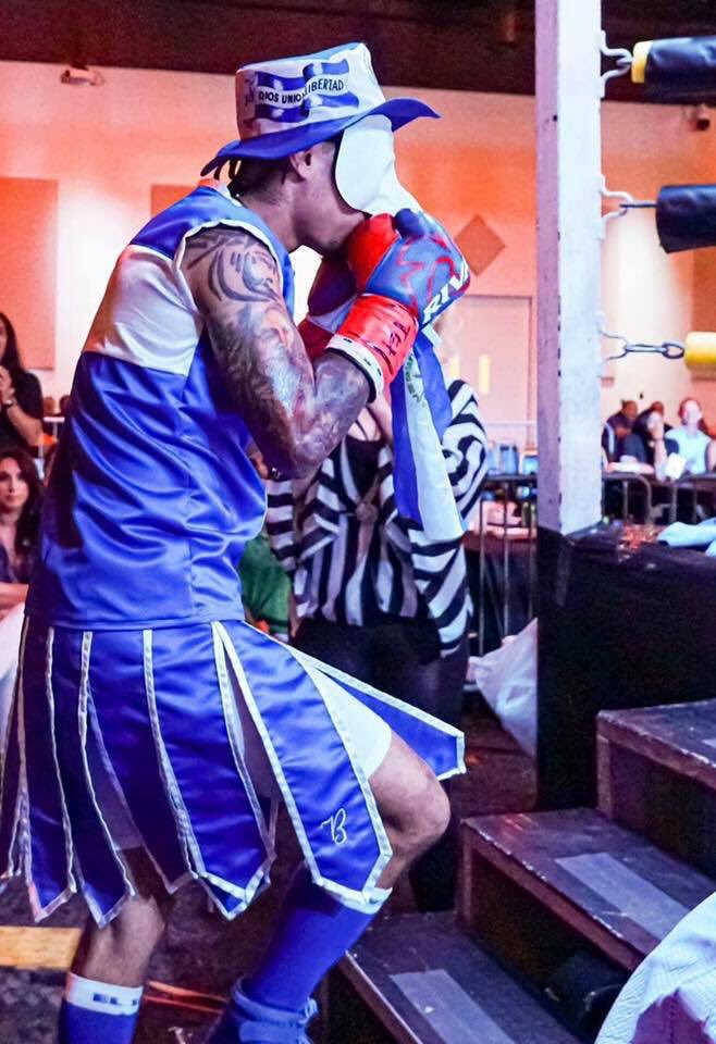 asabox503's tweet image. Simplemente #Letal así fue la actuación del Salvadoreño Pablo “El Zancudo 🦟 🥊” Cruz para obtener la victoria por decisión unánime contra el Nica Chirizo Gonzalez en #Houston Texas. #Boxeo #Boxing Cc @indeselsalvador @ybukele