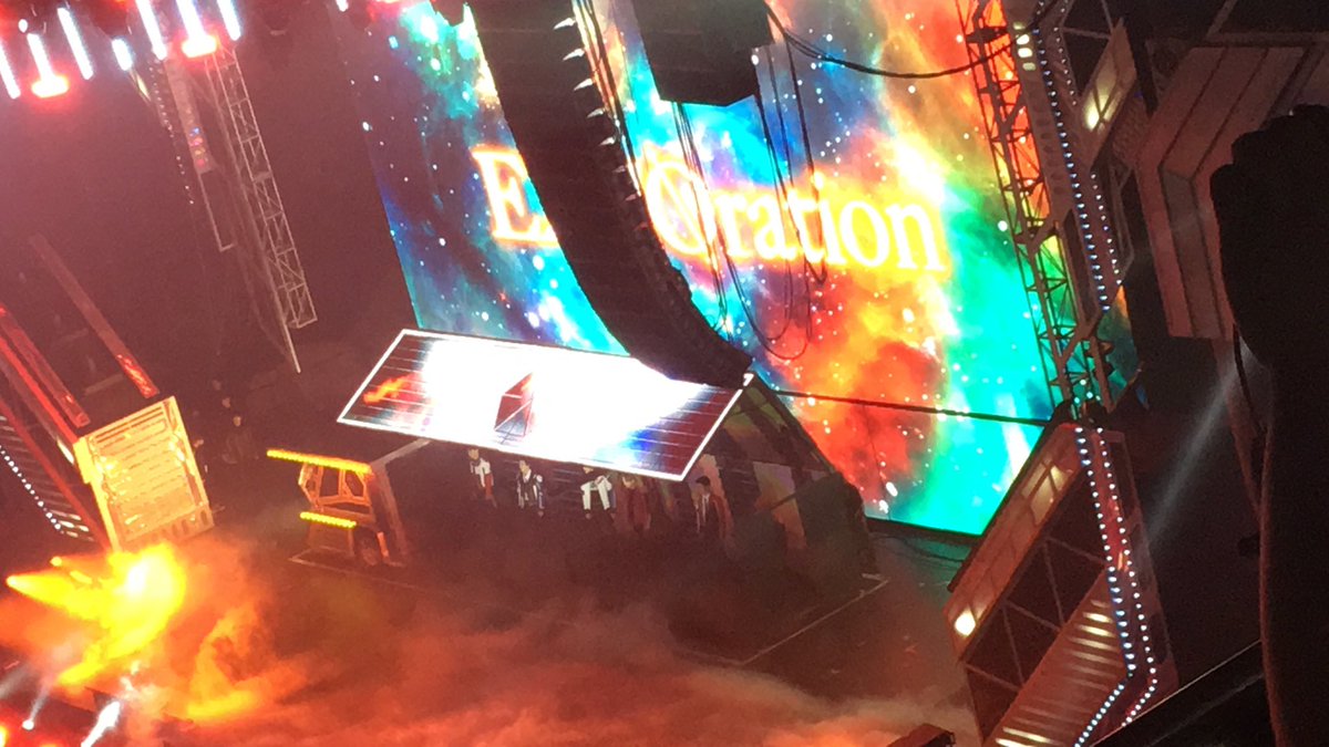 aintkeyang's tweet photo. Last night was superb! After 6 years of stanning them, I finally saw my boys 😭😍 Thank you for coming into my life. Thank you for the memories last night. I will keep it in my heart forever ❤️ I will see you again soon not by OT6 but as an OT9!! ❤️❤️ ++ https://t.co/NAA1gJygQX