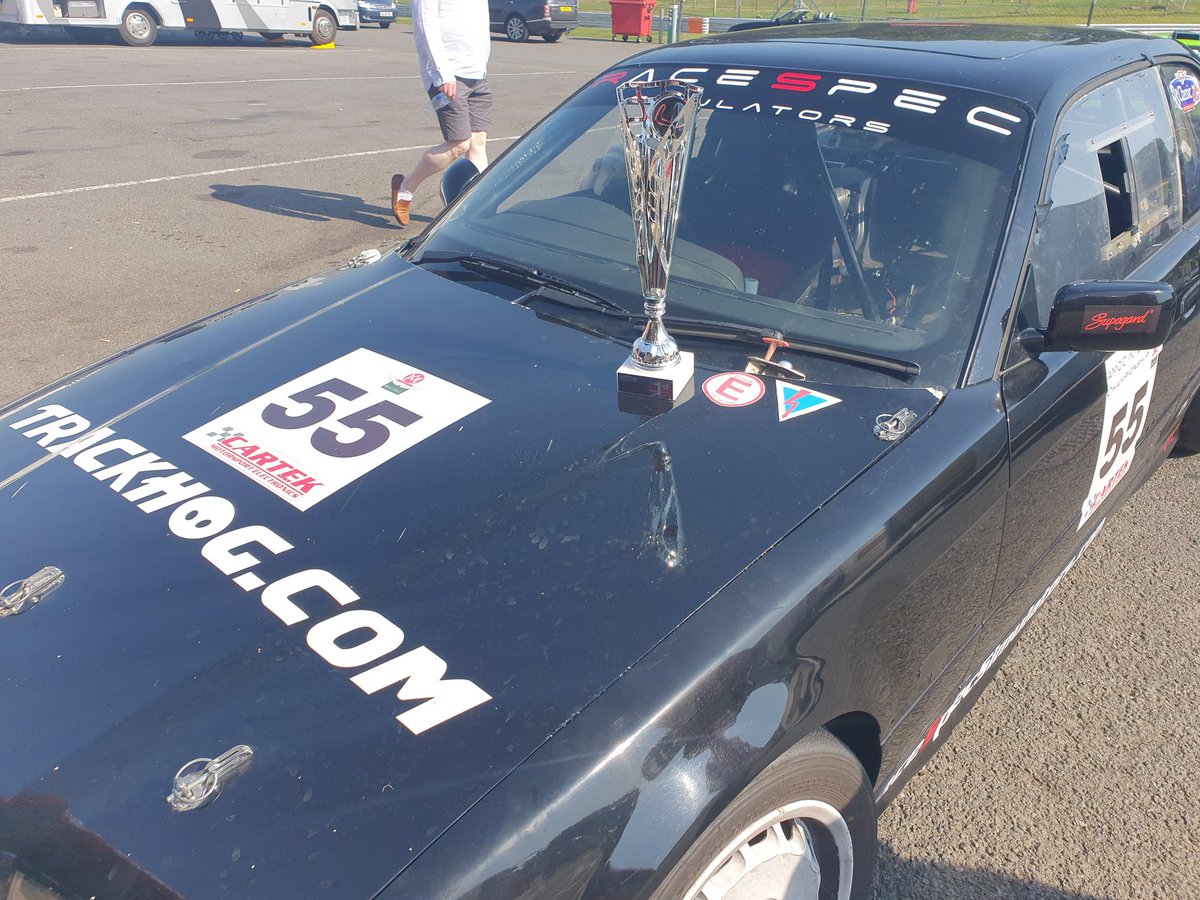 TrackHog_com's tweet photo. Great race @Brands_Hatch @CSCCRacing #modernclassics from 19th to 11th and 1st in class C
#RESULT #318is #sohotonboardcameraswitchedoff https://t.co/mkHr56LXUk