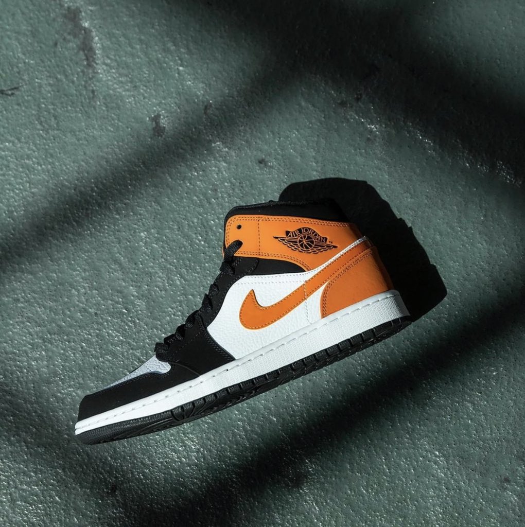 foot locker release locator