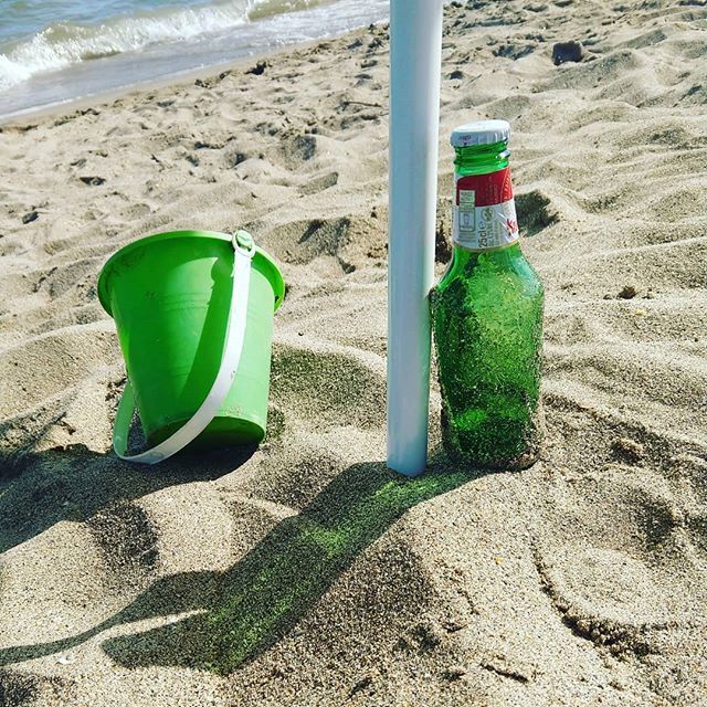 Current mood #beachday #beer #sand ift.tt/2zknacv