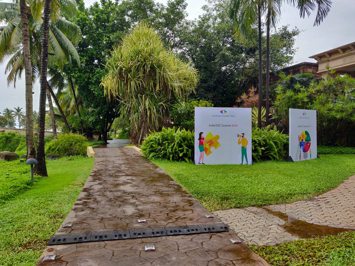 Thrvkrm's tweet photo. And it's curtains at the India DSC Summit 2019.
It's been 3 fun-filled days of learning, networking and celebrating!

My experience has been surreal — I can't but feel overwhelmed.
Thank you, @GoogleDevsIN.

#DeveloperStudentClubs #IndiaDSCSummit https://t.co/uUcAYgO6Qf
