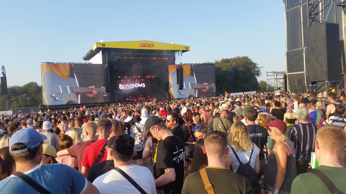 MrToddMaths's tweet photo. Blossoms warming us up for the main event, for me, Twenty one pilots. Awesome in 2016 and, according to reports from Reading, even better in 2019. https://t.co/2owmrwtd66