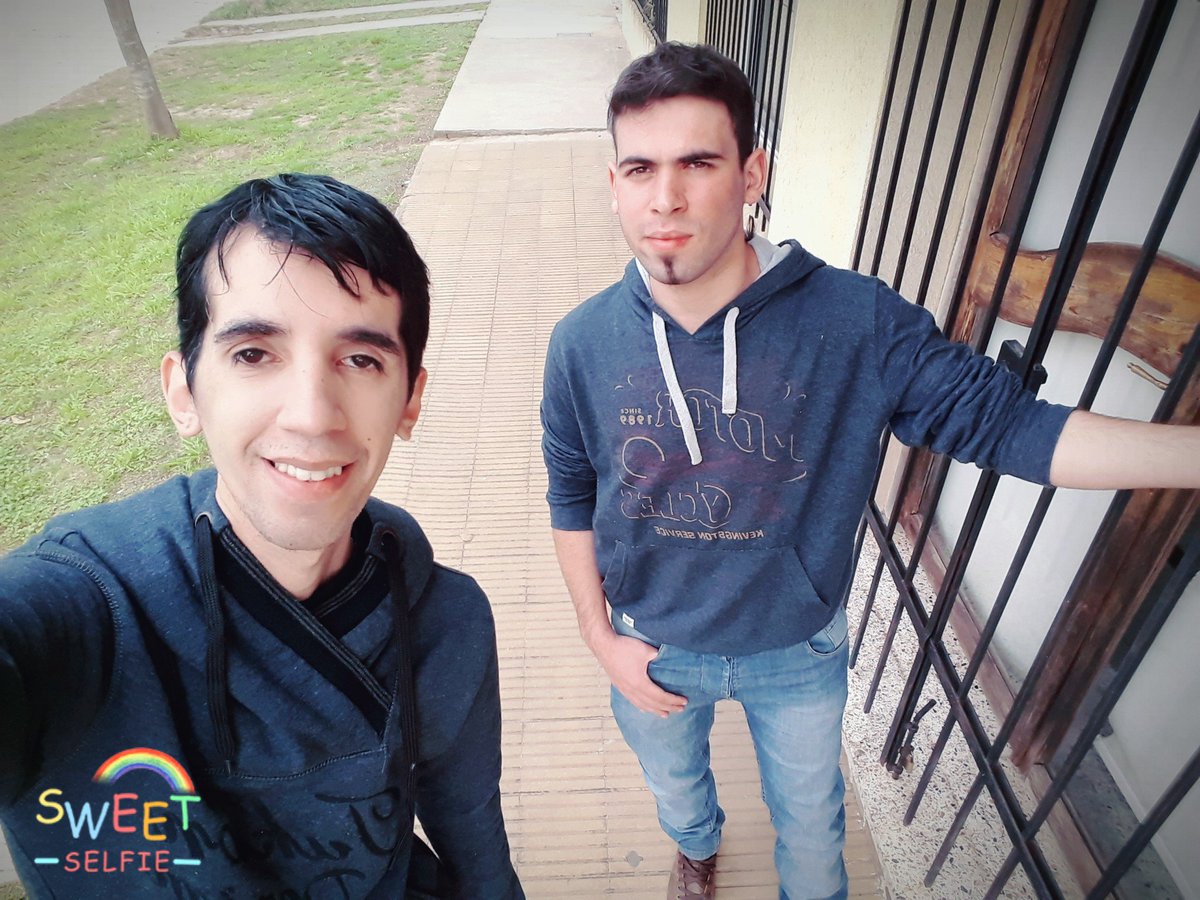 Nelson_RamosOk's tweet photo. Con el perri @Frankli41108273 🤩😘😍 https://t.co/Q0NleKZbre